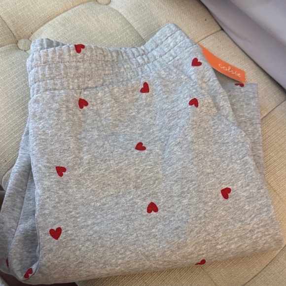 NWT grey heart sweatpants - Picture 1 of 4